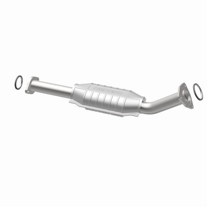 MagnaFlow Toyota Tundra HM Grade Federal / EPA Compliant Direct-Fit Catalytic Converter 24406 360 Degree Image Set