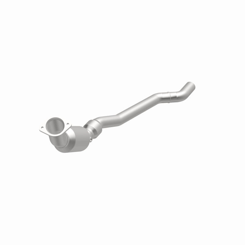 MagnaFlow California Grade CARB Compliant Direct-Fit Catalytic Converter 5561585 360 Degree Image Set
