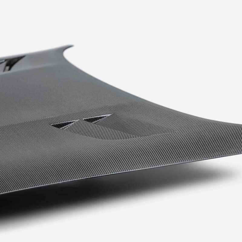 Seibon 2023 Nissan Z Carbon Fiber Hood HD22NSZ-VS User 1
