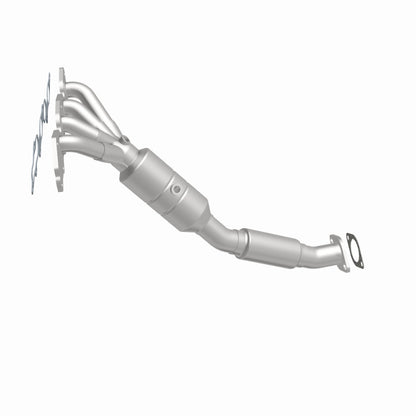 MagnaFlow Ford Focus California Grade CARB Compliant Manifold Catalytic Converter 5531139 360 Degree Image Set