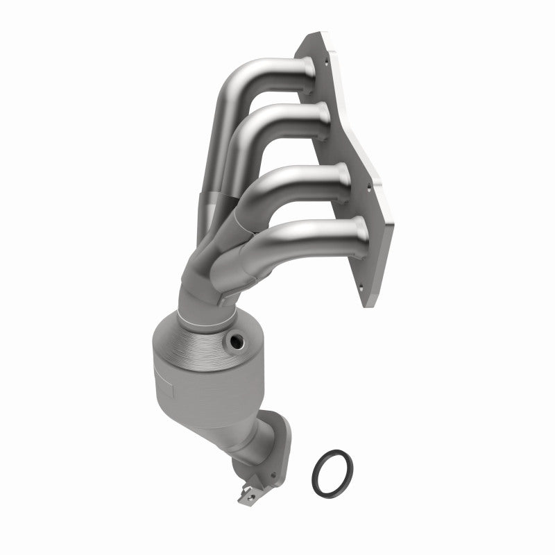 MagnaFlow Toyota OEM Grade Federal / EPA Compliant Manifold Catalytic Converter 51381 360 Degree Image Set