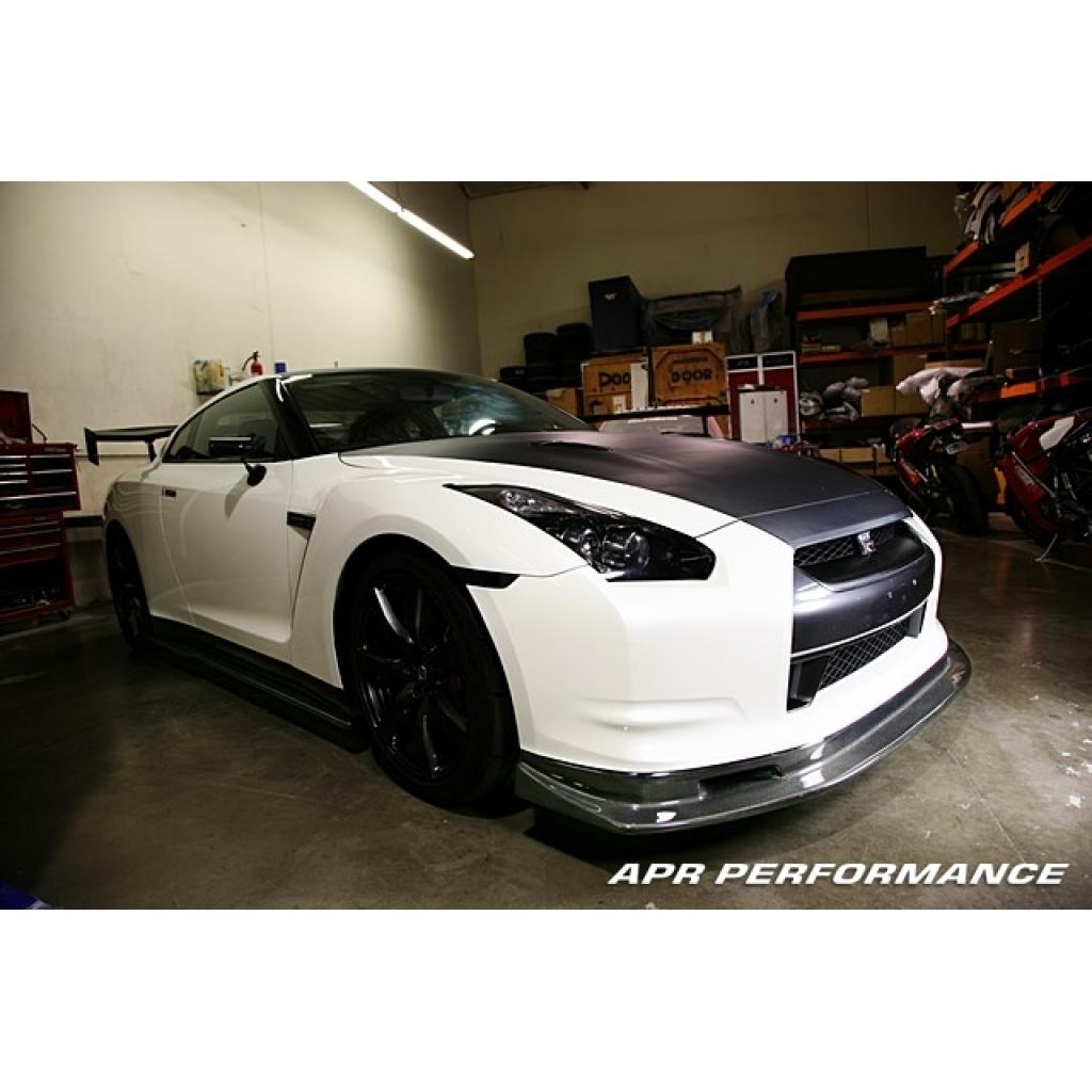 APR Nissan GTR R35 Carbon Fiber Front Airdam/ Lip 2008-2011