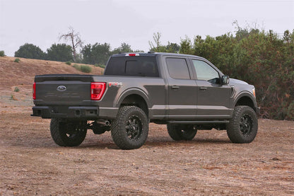 Fabtech 2021 Ford F150 4WD 6in Basic System w/Stock Coilover Spacers & Rear Perf. Shocks K2371