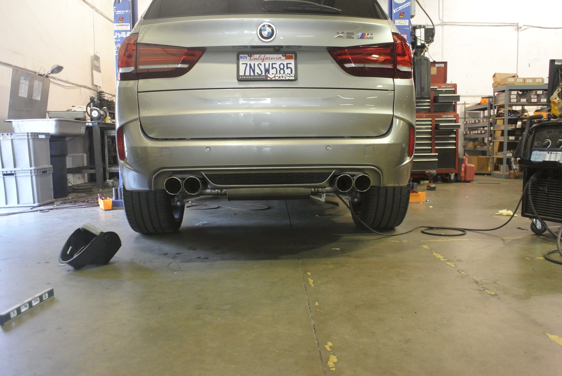 Megan Racing BMW X5M (F85) 2015+ / X6M (F16) 2014+ (Excludes Regular X5/X6) Supremo Exhaust - Raw Metal Tips - MR-ABE-BX5M15-RM