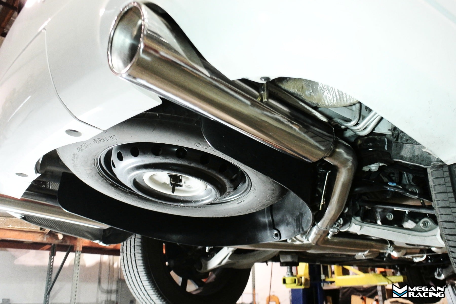 Megan Racing Catback Dodge Durango 14-23 Awd/Rwd (V6/V8 Dual Bumper Opening) (Exc Sxt/Srt Hellcat)