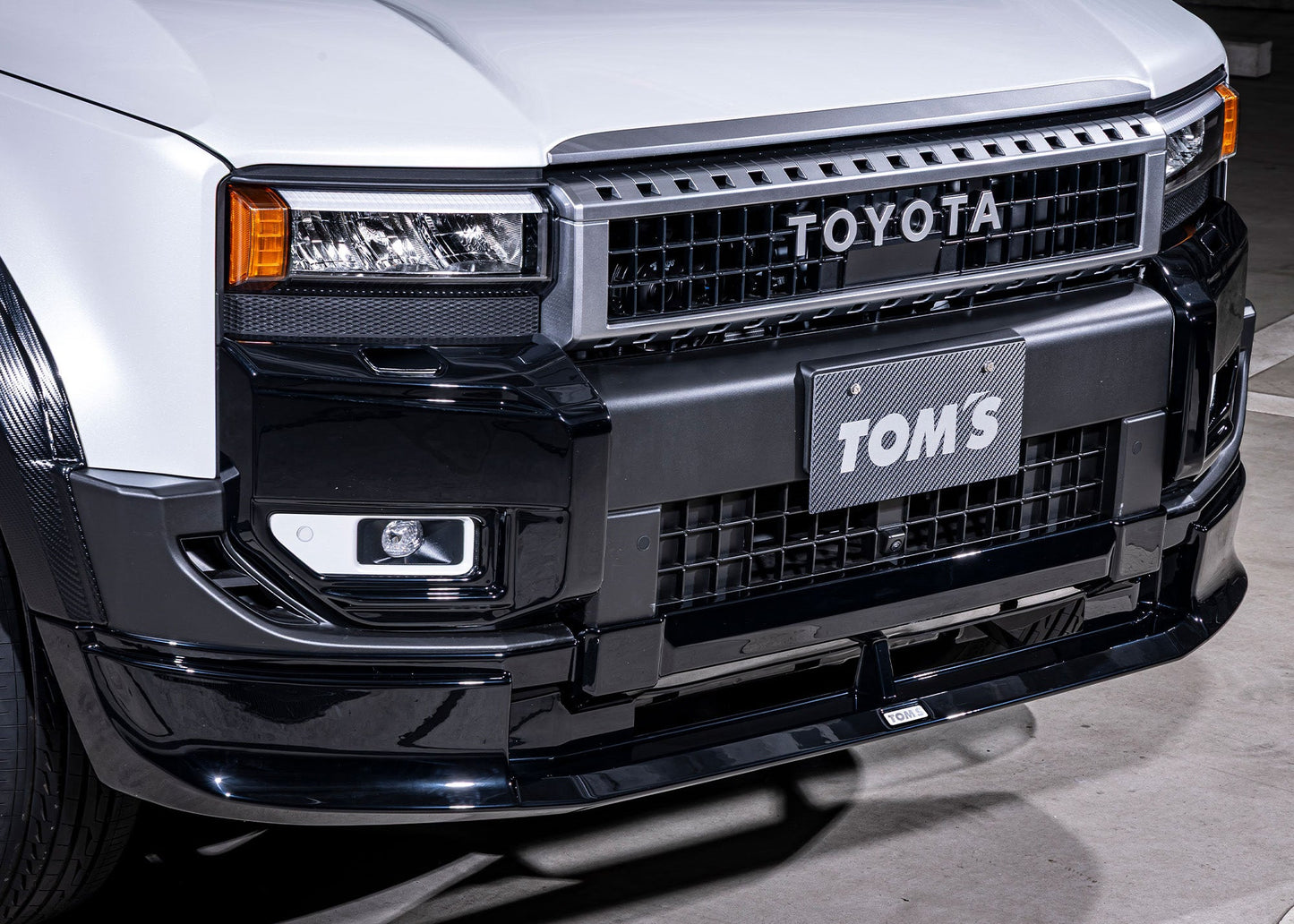 TOM'S Racing Toyota Land Cruiser LC250 (2024+) - Side Bumper Garnish
