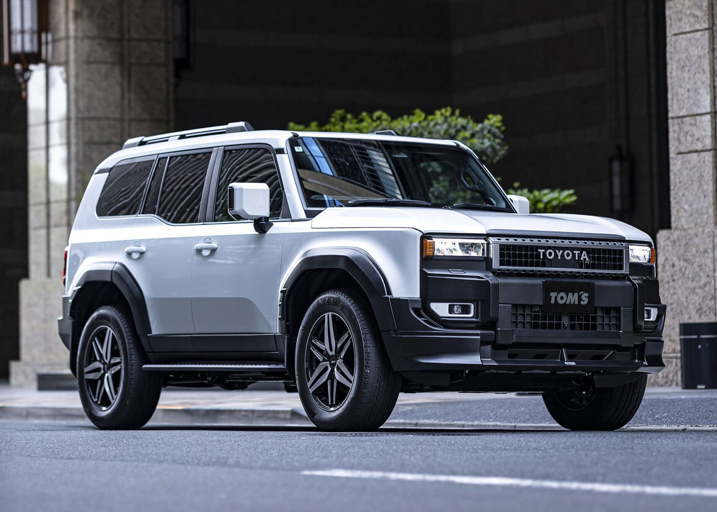 TOM'S Racing Toyota Land Cruiser LC250 (2024+) - Front Spoiler