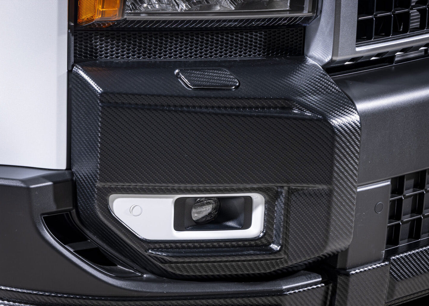 TOM'S Racing Toyota Land Cruiser LC250 (2024+) - Side Bumper Garnish
