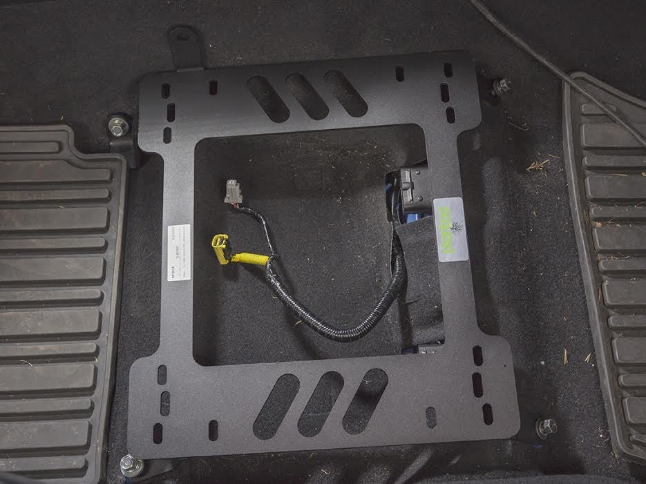 Planted Technology Seat Bracket- Subaru Impreza (2008-2011) / WRX/STI (2008-2014) - Passenger / Right