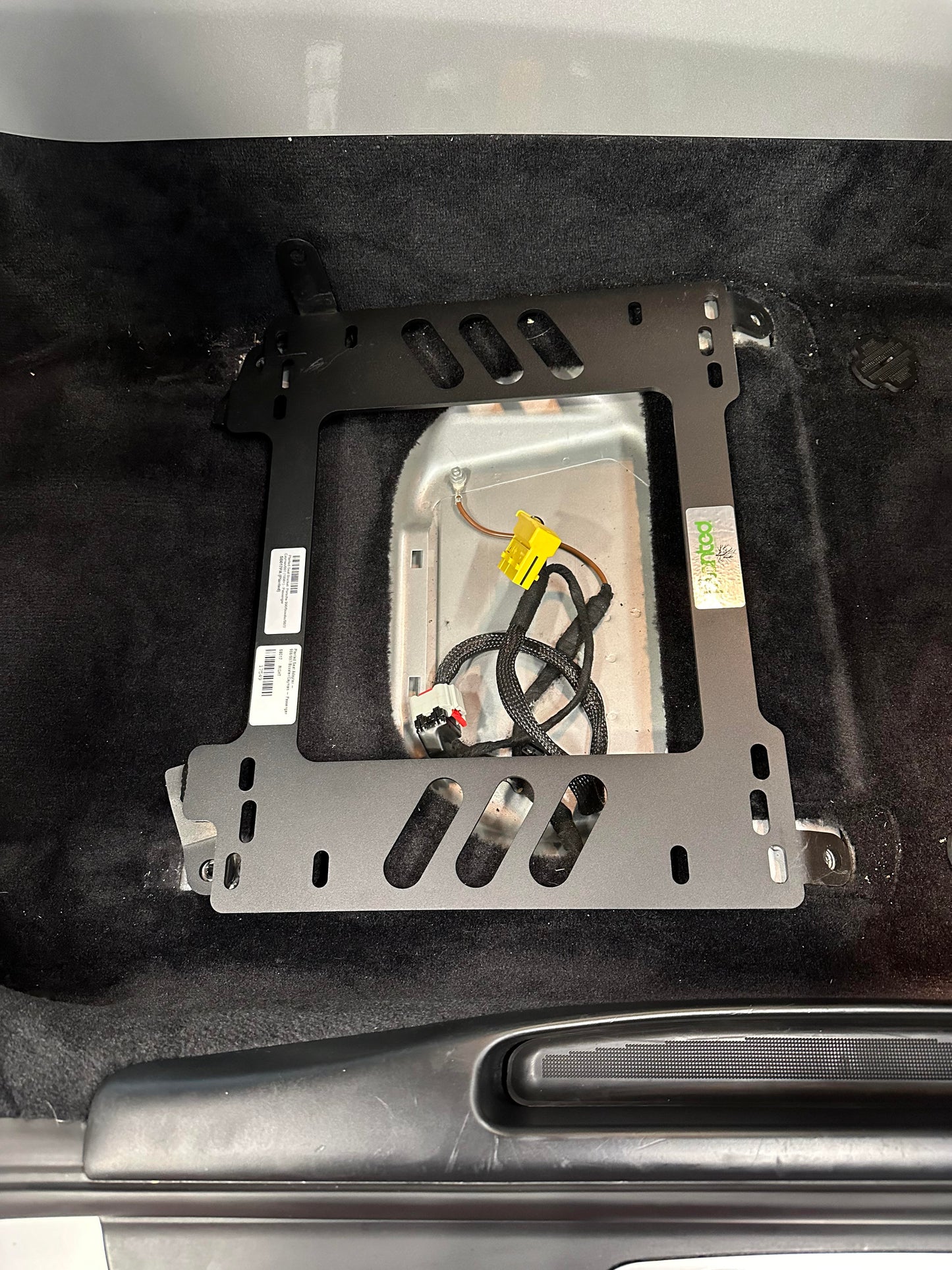 Planted Technology Seat Bracket- Porsche 996 / Boxster / 997 / Cayman / 991 (1998+) - Driver / Left