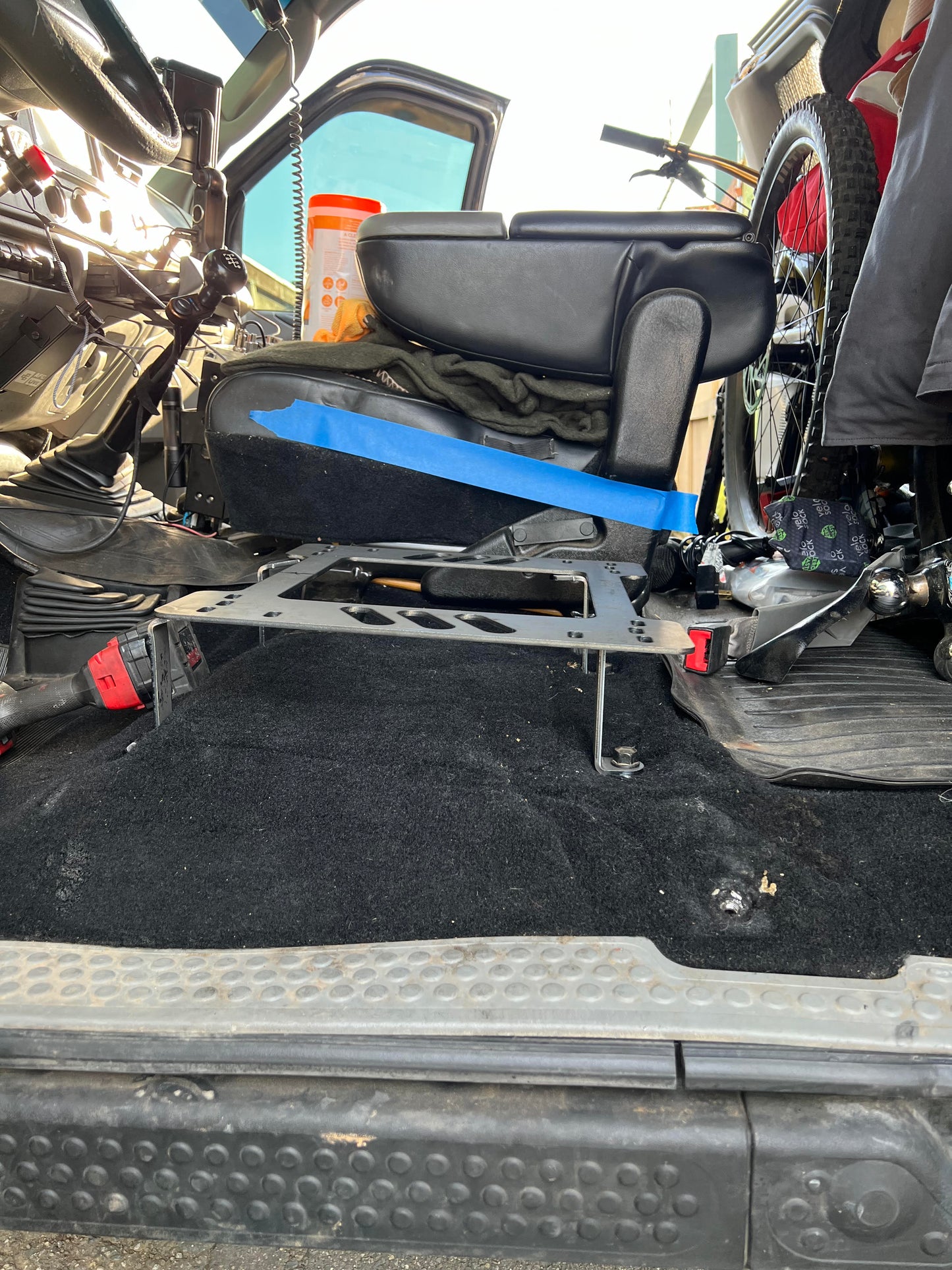 Planted Technology Seat Bracket- Ford F550 [1st Generation / PHN131 Chassis] (1999-2007) - Driver / Left