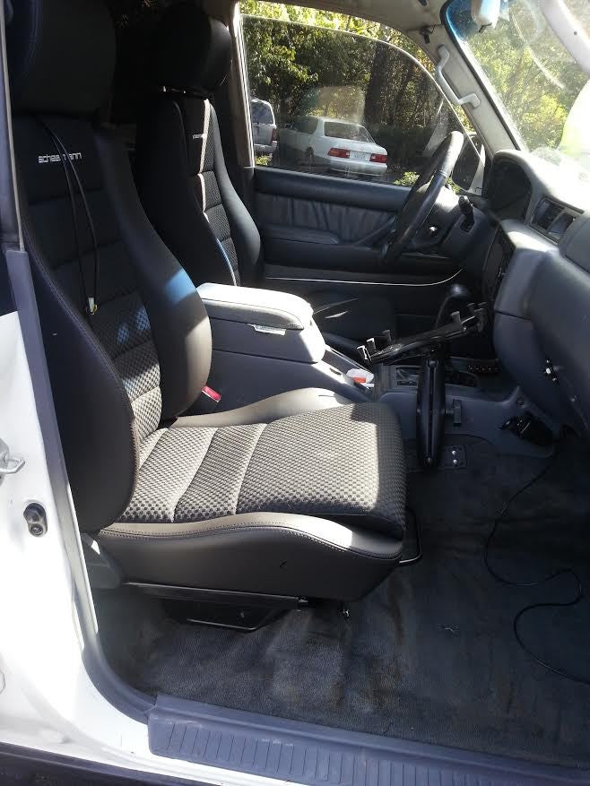 Planted Technology Seat Bracket- Toyota Land Cruiser 80 Series [J80] (1990-1997) - Passenger / Right