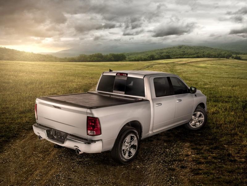 Roll-N-Lock 09-14 Ford F-150 SB 78-13/16in M-Series Retractable Tonneau Cover LG112M Main Image