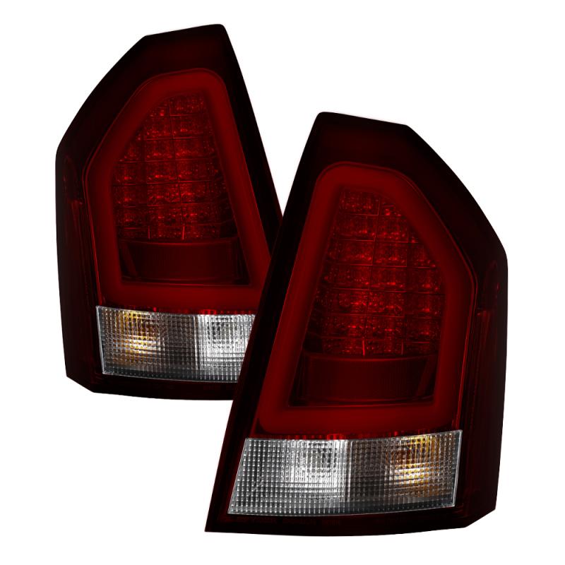 Spyder 05-07 Chrysler 3000C Verison 2 Light Bar LED Tail Lights - Red Clear (ALT-YD-C305V2-LED-RC) 5083364 Main Image