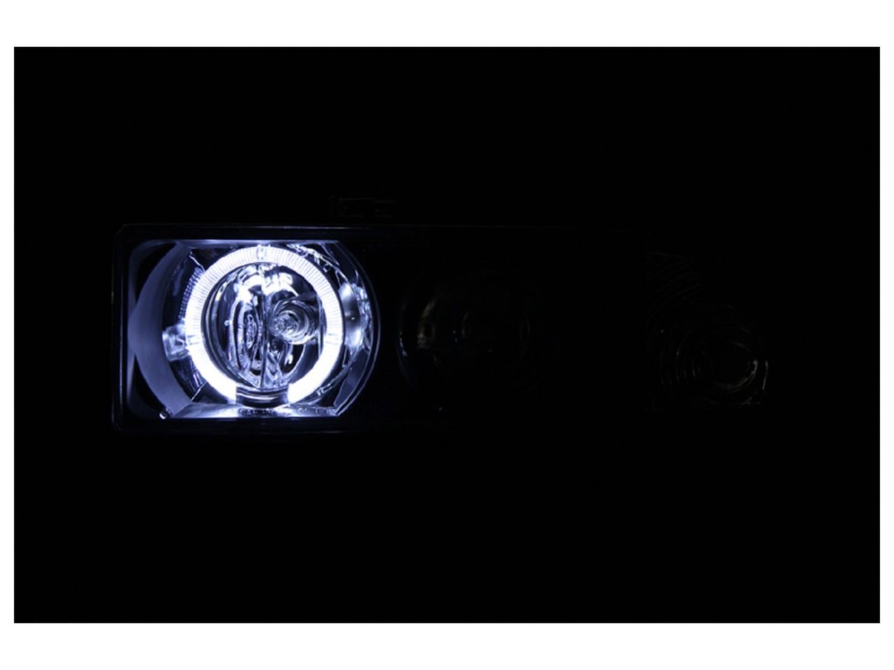 Anzo 1998-2005 Chevrolet S-10 Projector Headlights w/ Halo Chrome