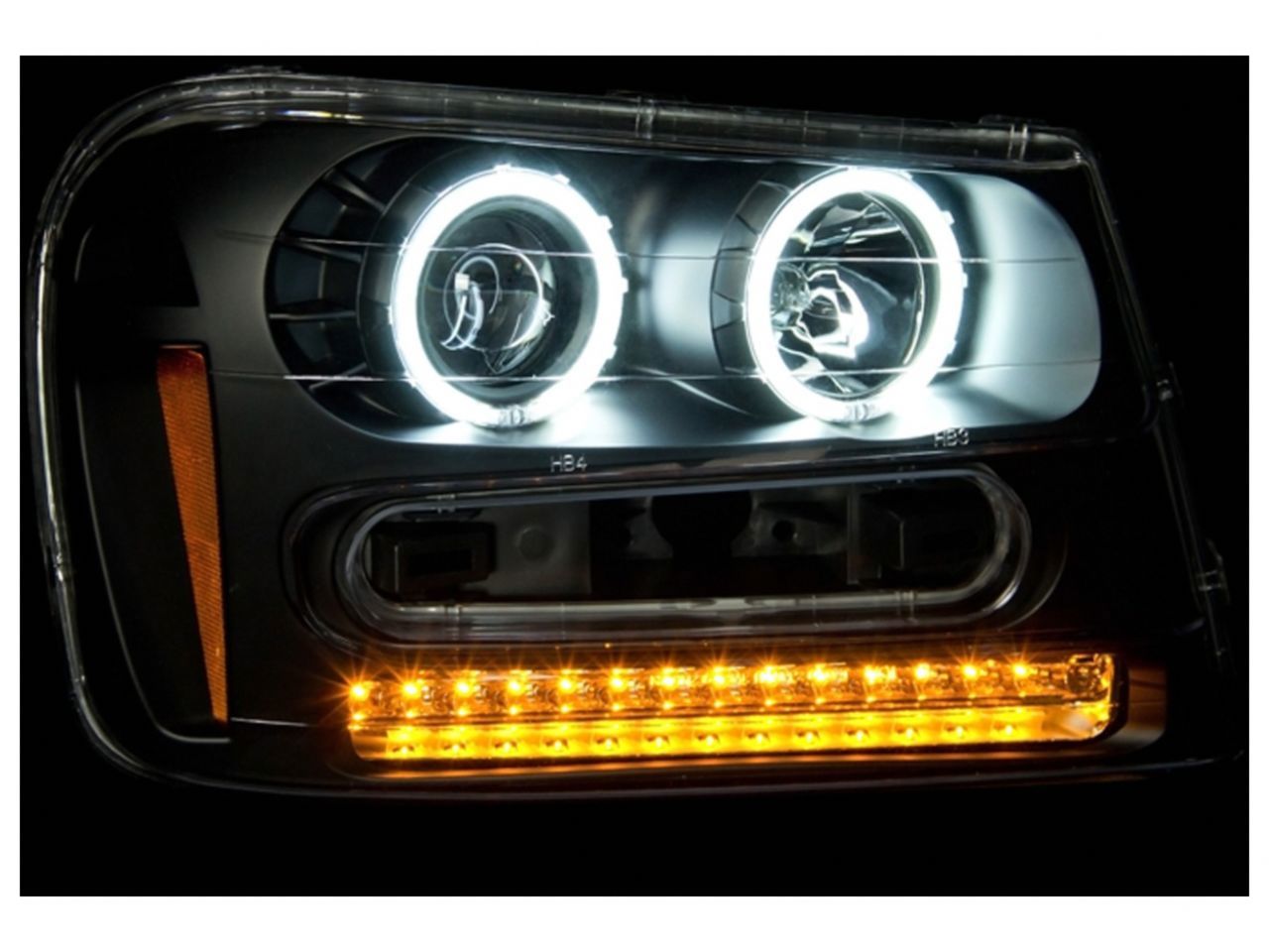 Anzo 2002-2009 Chevrolet Trailblazer Projector Headlights w/ Halo Black