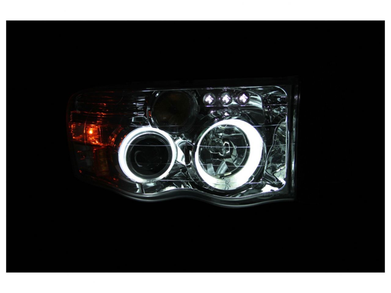 Anzo 2002-2005 Dodge Ram 1500 Projector Headlights w/ Halo Chrome (CCFL) G2