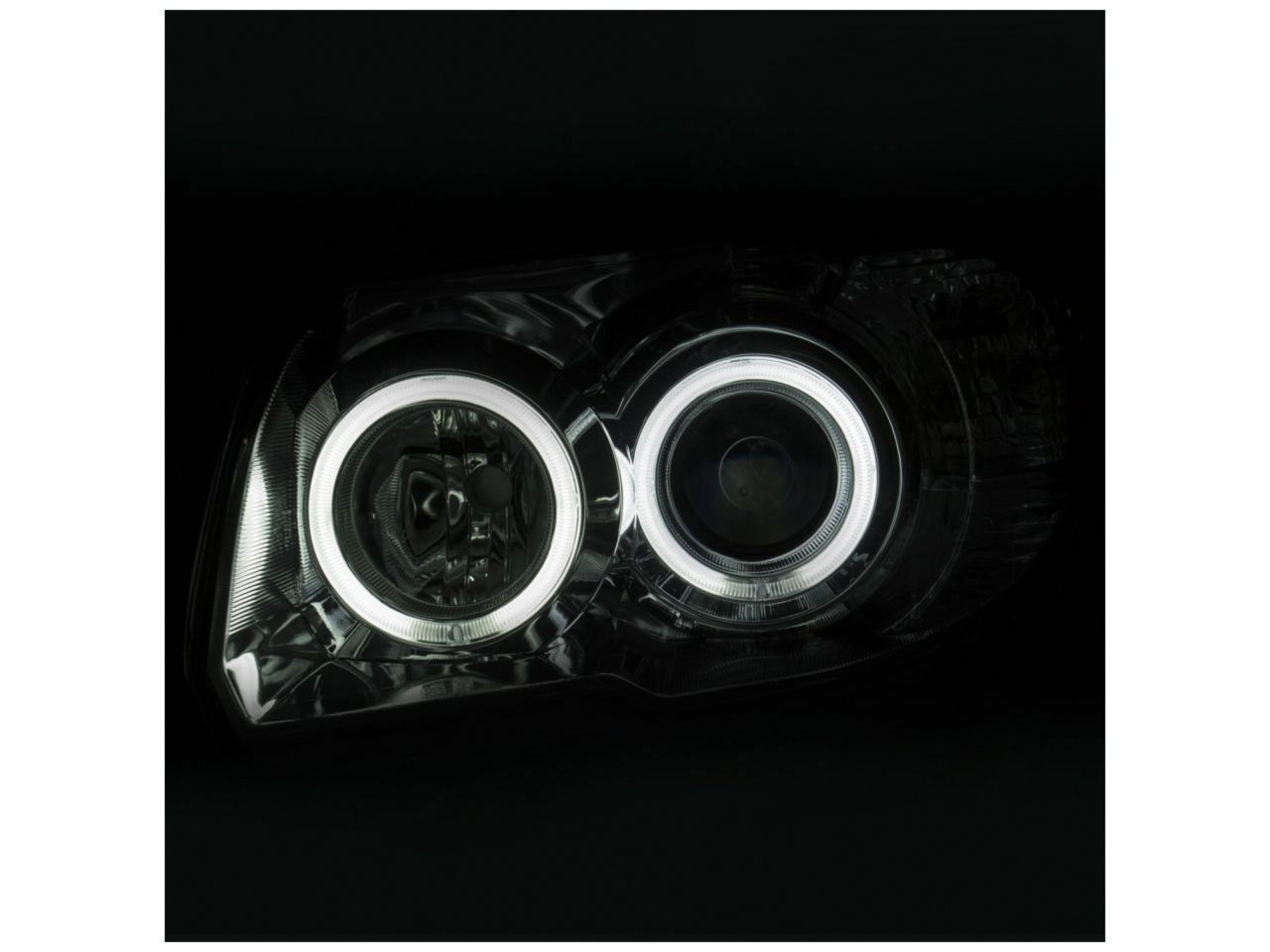 Anzo 2006-2009 Toyota 4Runner Projector Headlights w/ Halo Chrome