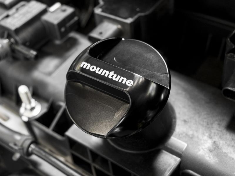 mountune 13-18 Ford Focus ST Oil Filler Cap 2536-OFC-AA Main Image