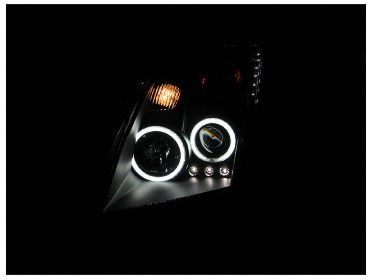 Anzo 2007-2012 Nissan Sentra Projector Headlights Black