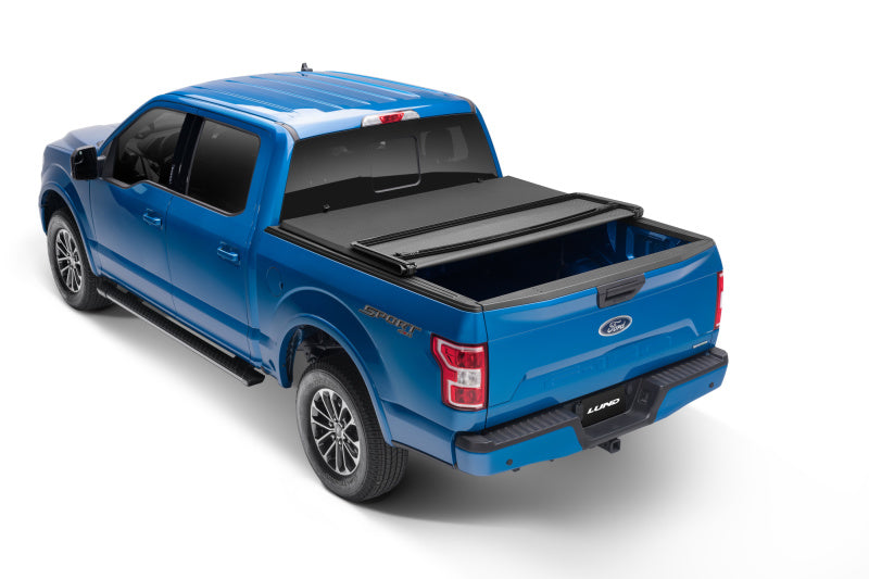 Lund 05-15 Toyota Tacoma (5ft. Bed) Genesis Elite Tri-Fold Tonneau Cover - Black 95886