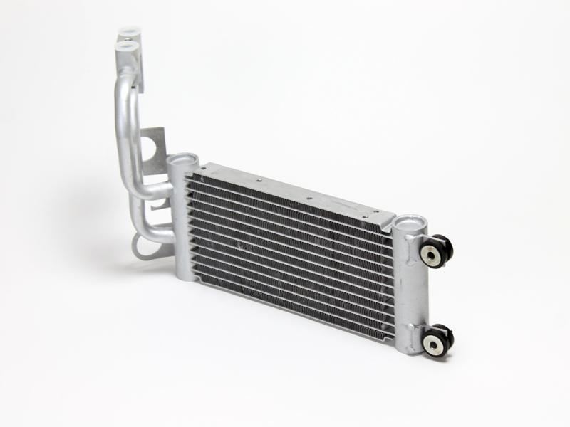 CSF 07-13 BMW M3 (E9X) DCT Oil Cooler 8042 Main Image