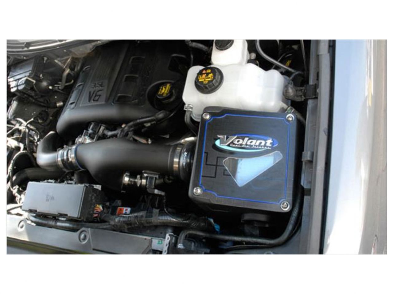 Volant 11-11 Ford F-150 3.5 V6 Pro5 Closed Box Air Intake System