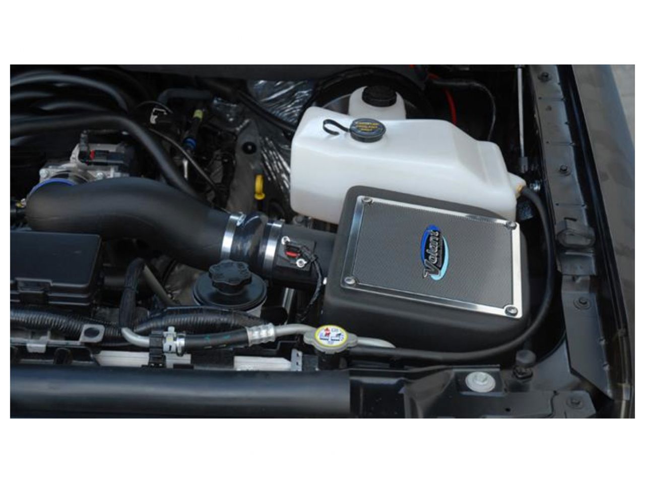 Volant 09-10 Ford F-150 4.6 V8 PowerCore Closed Box Air Intake System