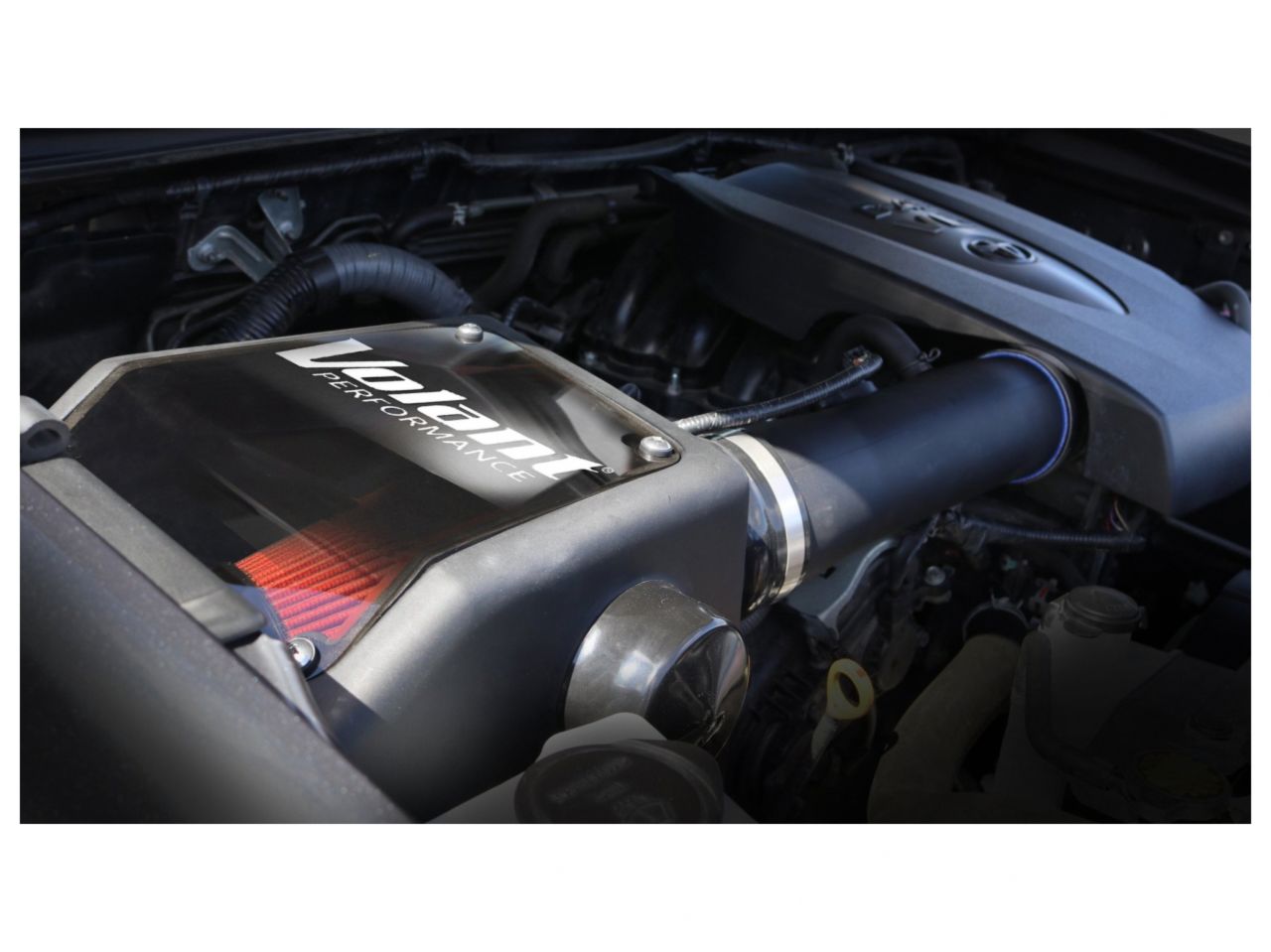 Volant 16-18 Toyota Tacoma 3.5L V6 PowerCore Closed Box Air Intake Sys.