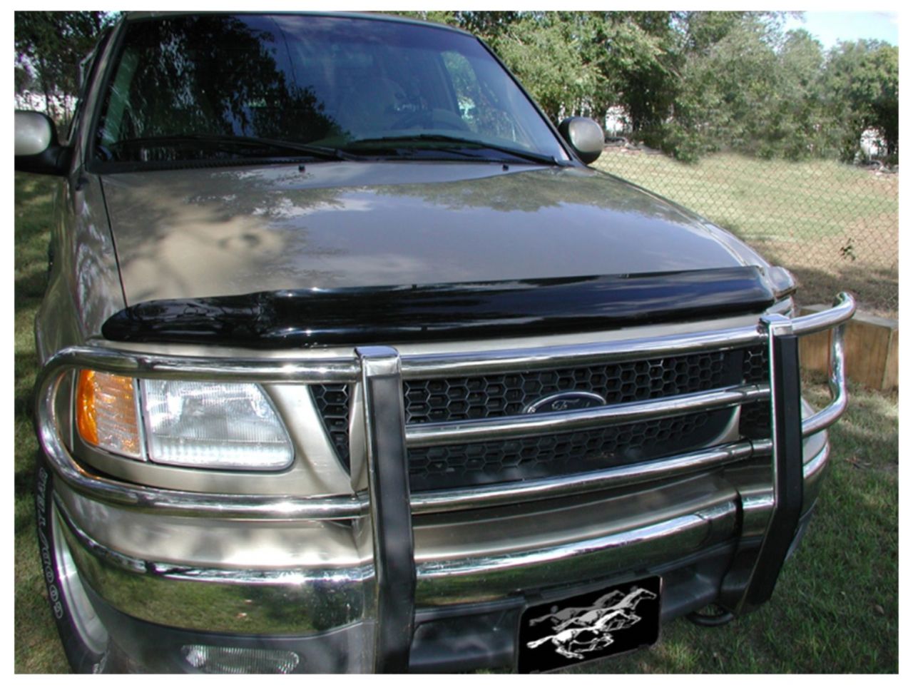 Stampede Vigilante Premium Hood Protector,Smoke,For 1997-2002 Ford Expedition