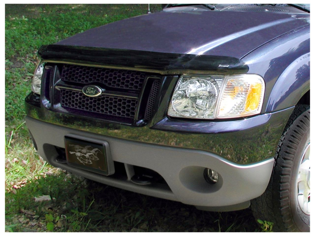 Stampede Vigilante Premium Hood Protector,Smoke,For 2001-2005 Ford Explorer