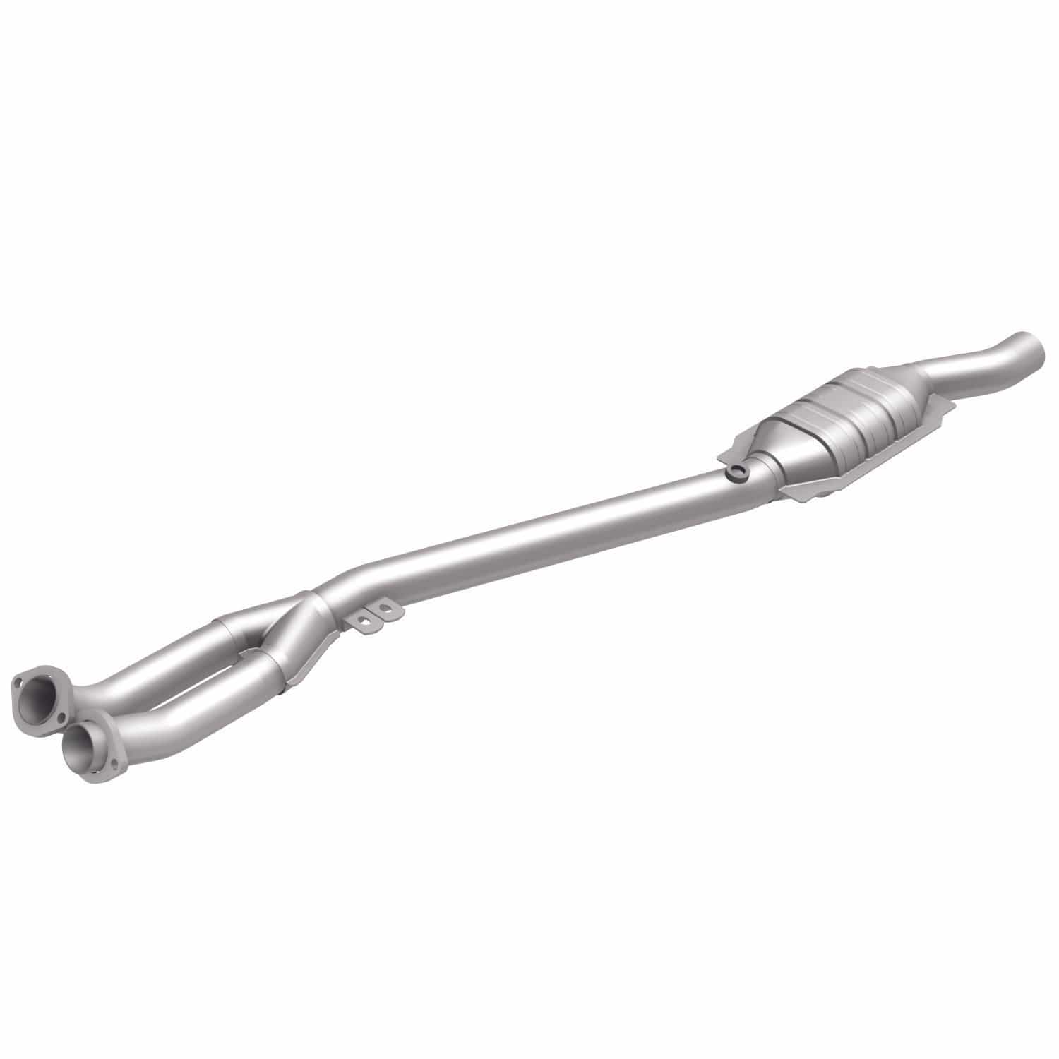 MagnaFlow BMW 530i Standard Grade Federal / EPA Compliant Direct-Fit Catalytic Converter