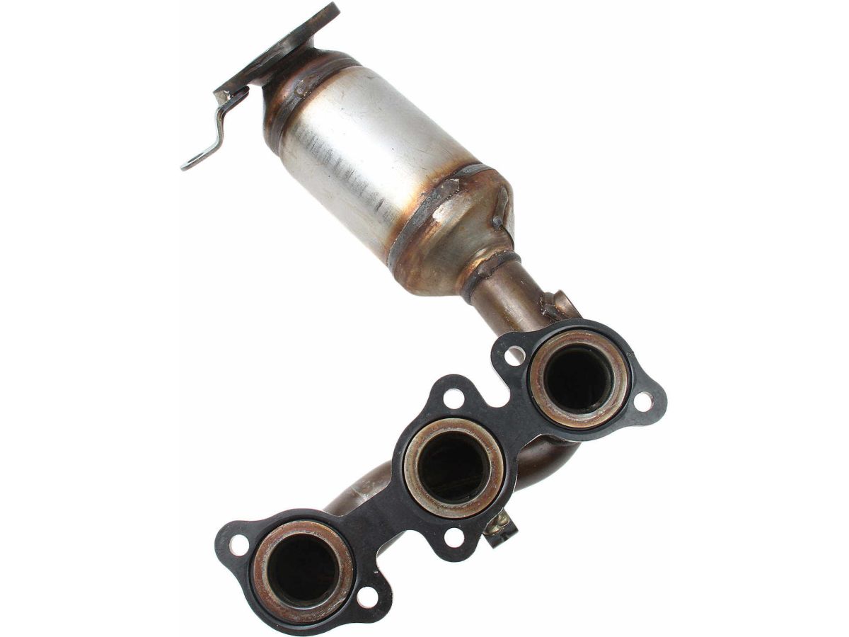 Genuine Parts Company Exhaust Manifold with Integrated Catalytic Converter