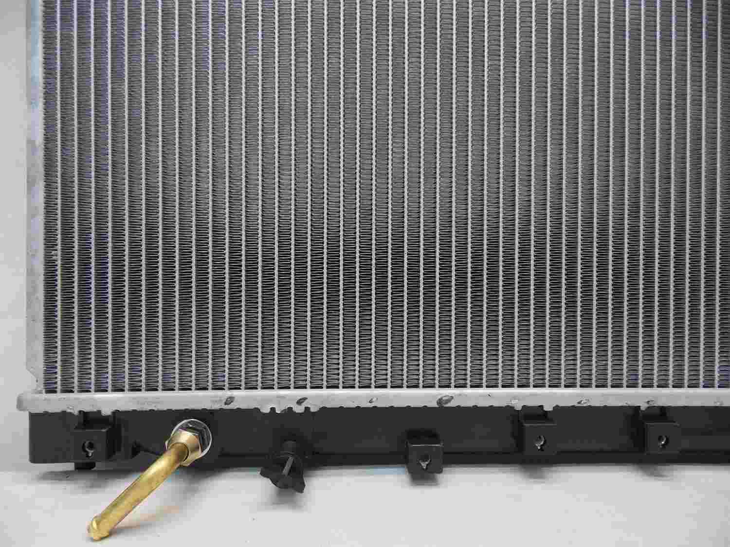 pro parts radiator  frsport 05-r1278