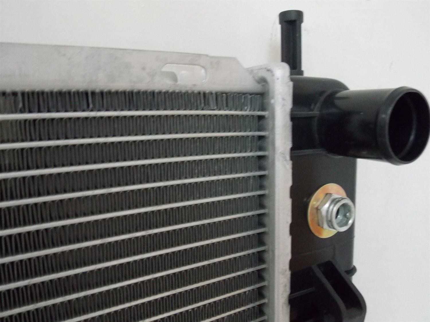 pro parts radiator  frsport 05-r13103