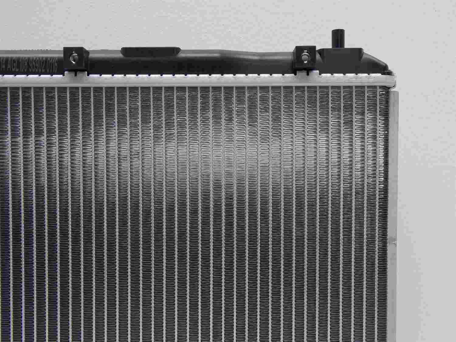 pro parts radiator  frsport 05-r13221