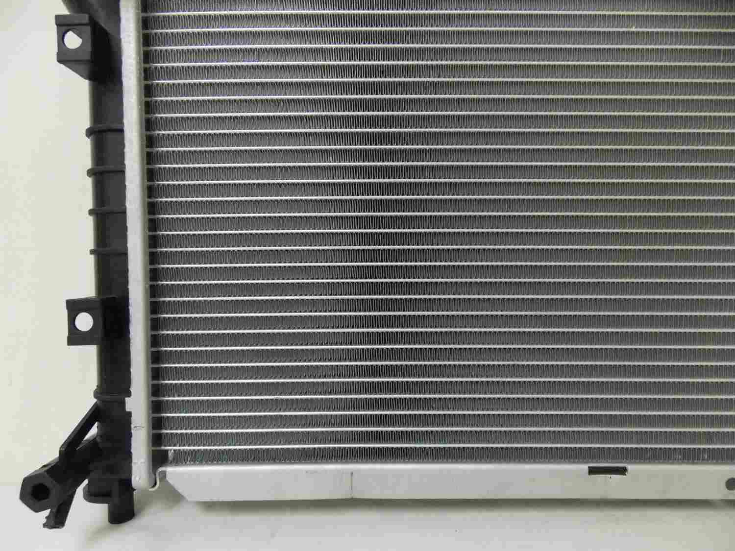 pro parts radiator  frsport 05-r1323