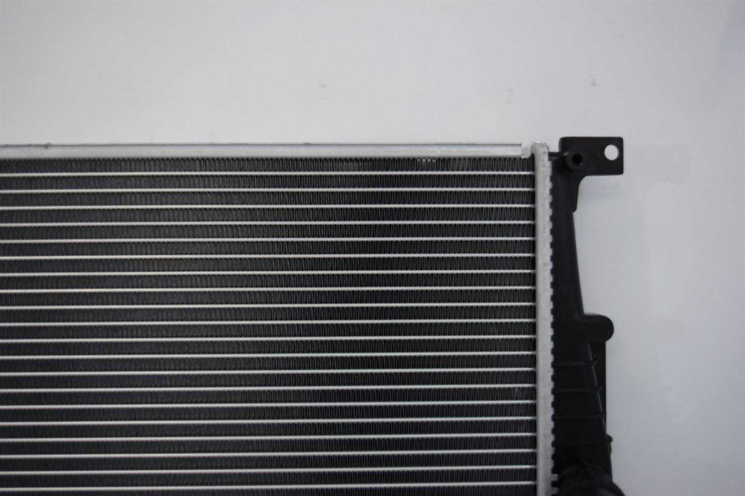 pro parts radiator  frsport 05-r13394