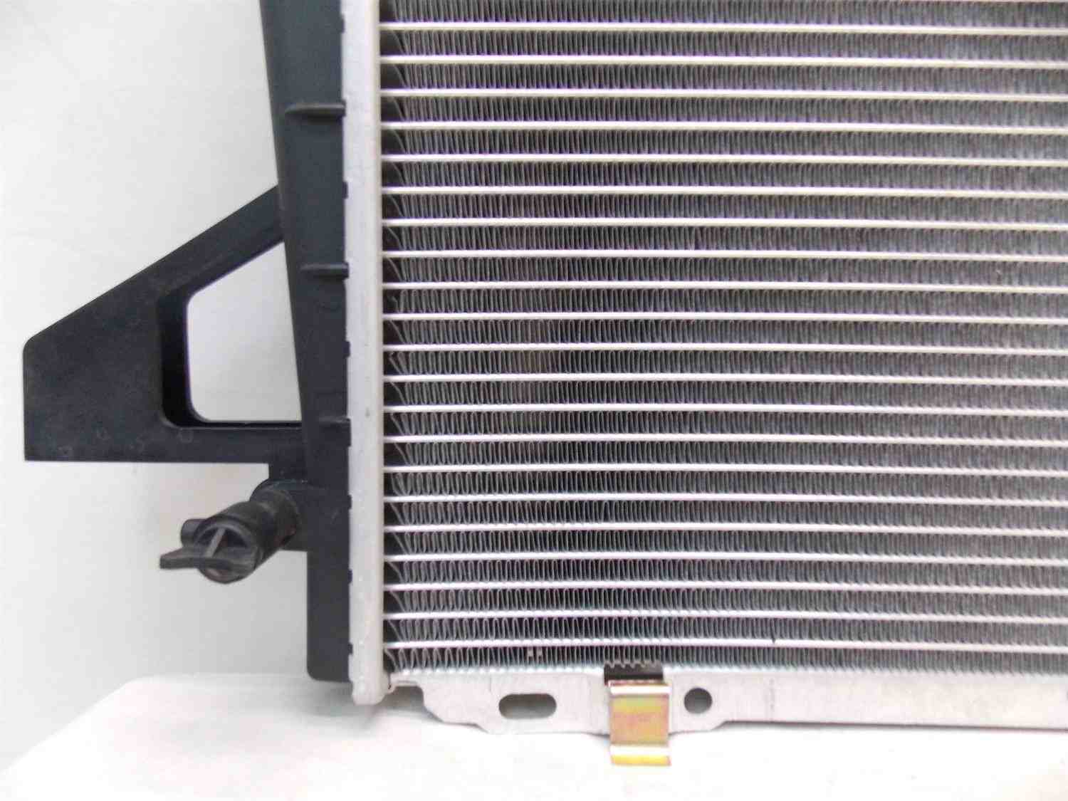 pro parts radiator  frsport 05-r1452