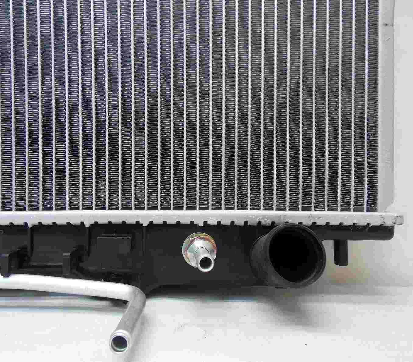 pro parts radiator  frsport 05-r2195