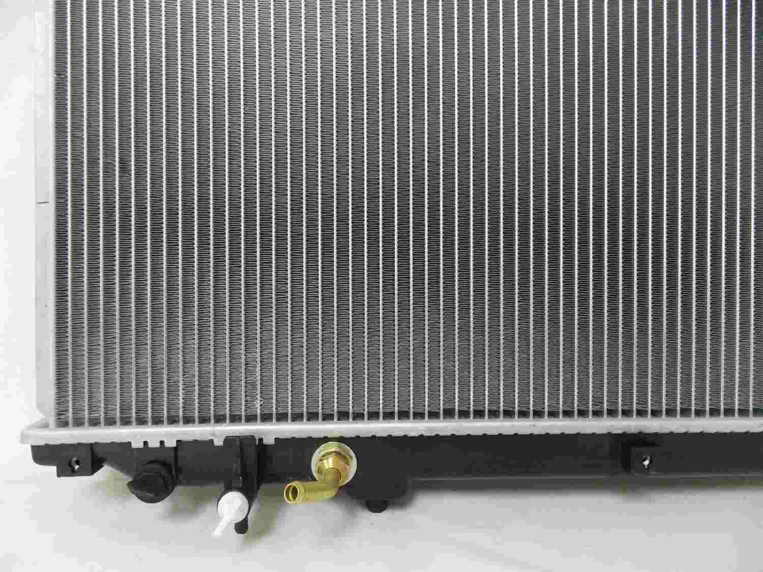 pro parts radiator  frsport 05-r2222