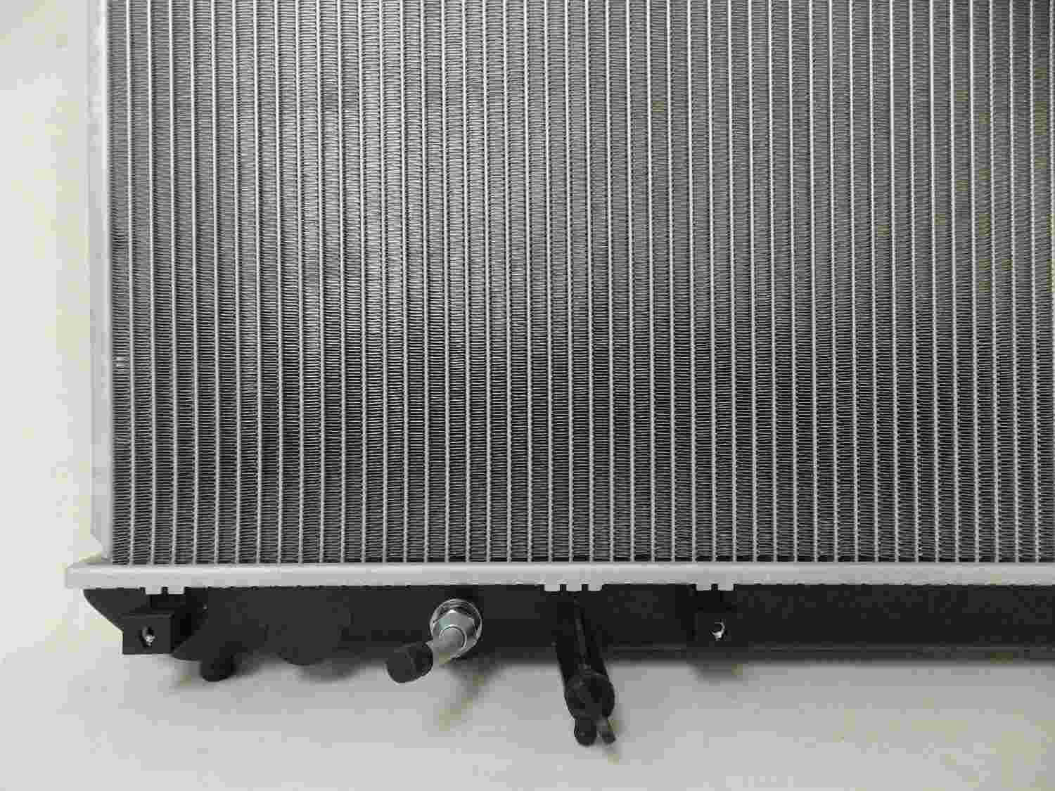 pro parts radiator  frsport 05-r2453