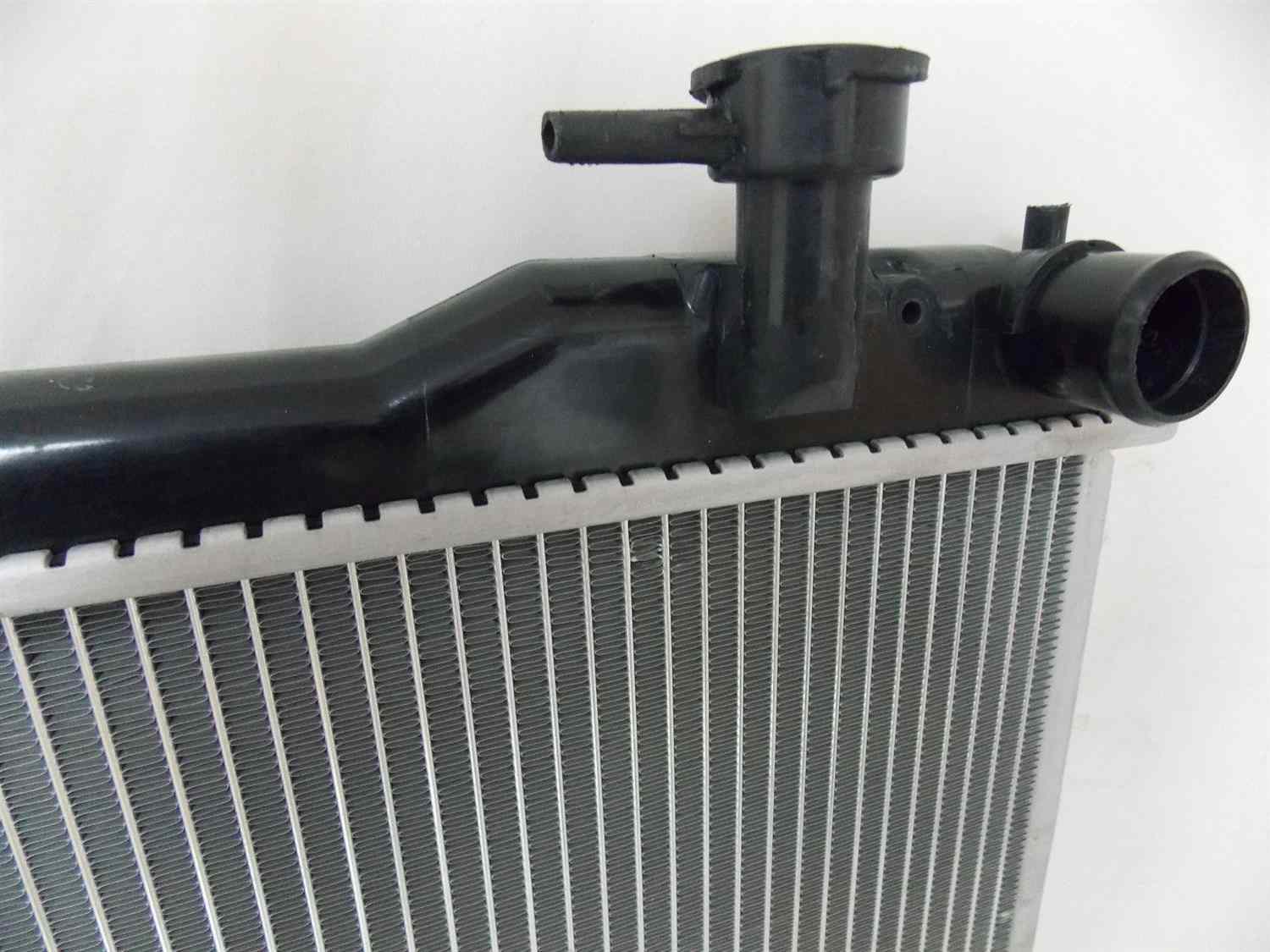 pro parts radiator  frsport 05-r2683