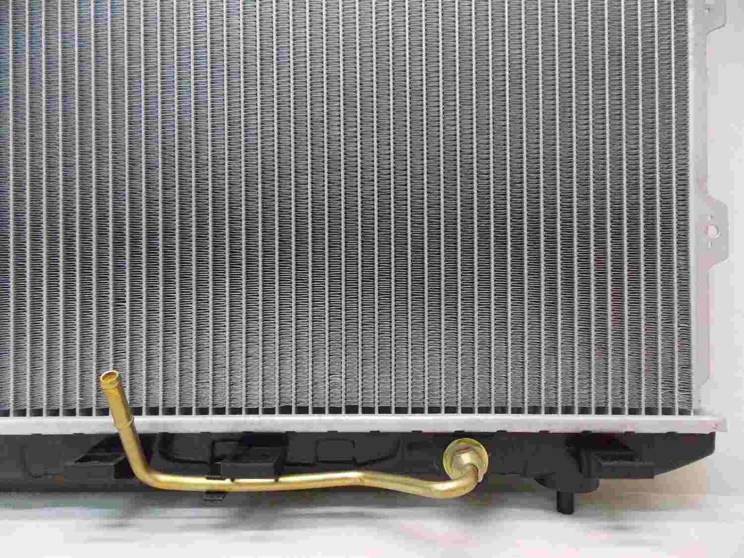 pro parts radiator  frsport 05-r2784