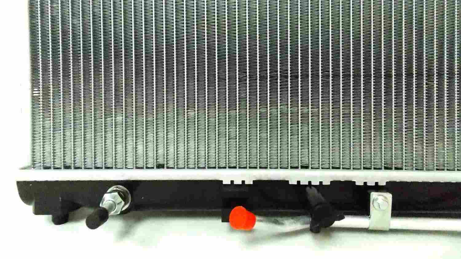 pro parts radiator  frsport 05-r2917