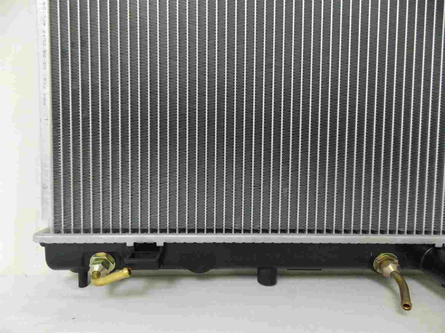 pro parts radiator  frsport 05-r2981