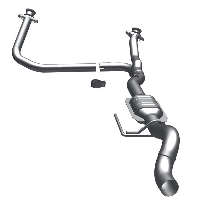 MagnaFlow Conv DF 00 Dakota 3.9L 4wd OEM 49111 Main Image