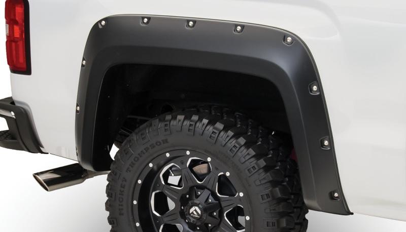 Bushwacker 14-18 GMC Sierra 1500 Pocket Style Flares 2pc 69.3/78.8/97.8in Bed - Black 40122-02 Main Image