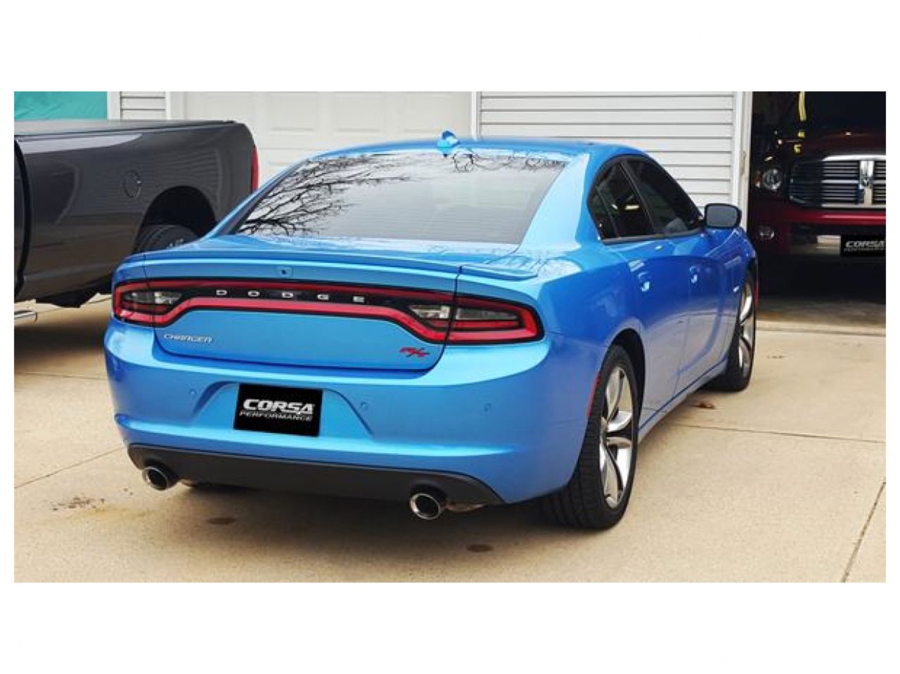 Corsa Performance 15-17 Dodge Charger R/T Pursuit Valance 2.5 Inlet/4 Outlet Exhaust Tip