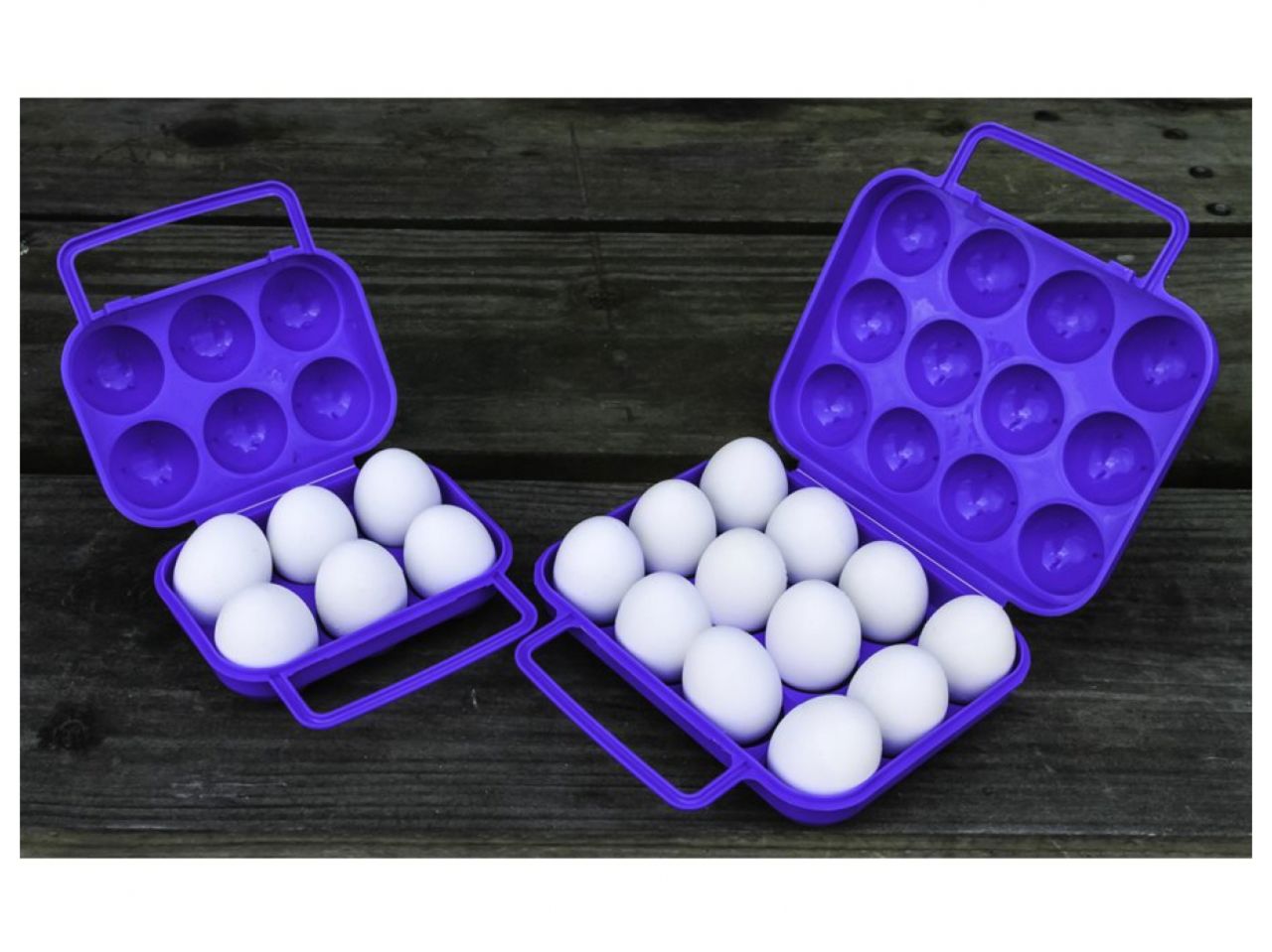 Camco Egg Holder - 12 Eggs Bilingual